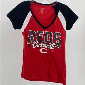 Official Cincinnati Reds T Shirt Small
